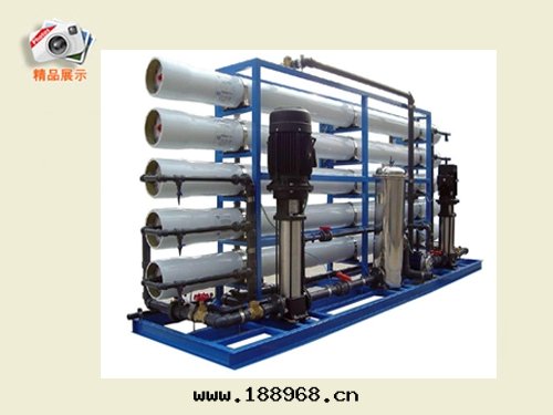 大(dà)型淨水(shuǐ)設備
