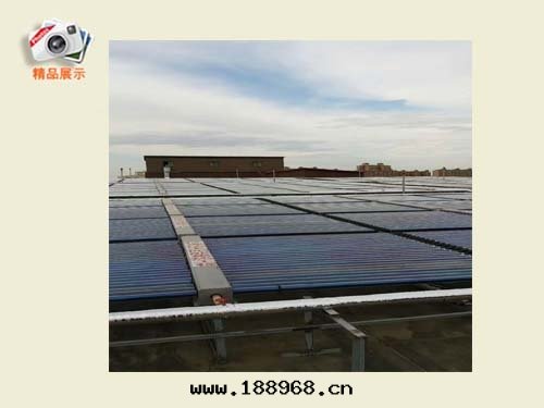 太陽能(néng)热(rè)水(shuǐ)系(xì)統